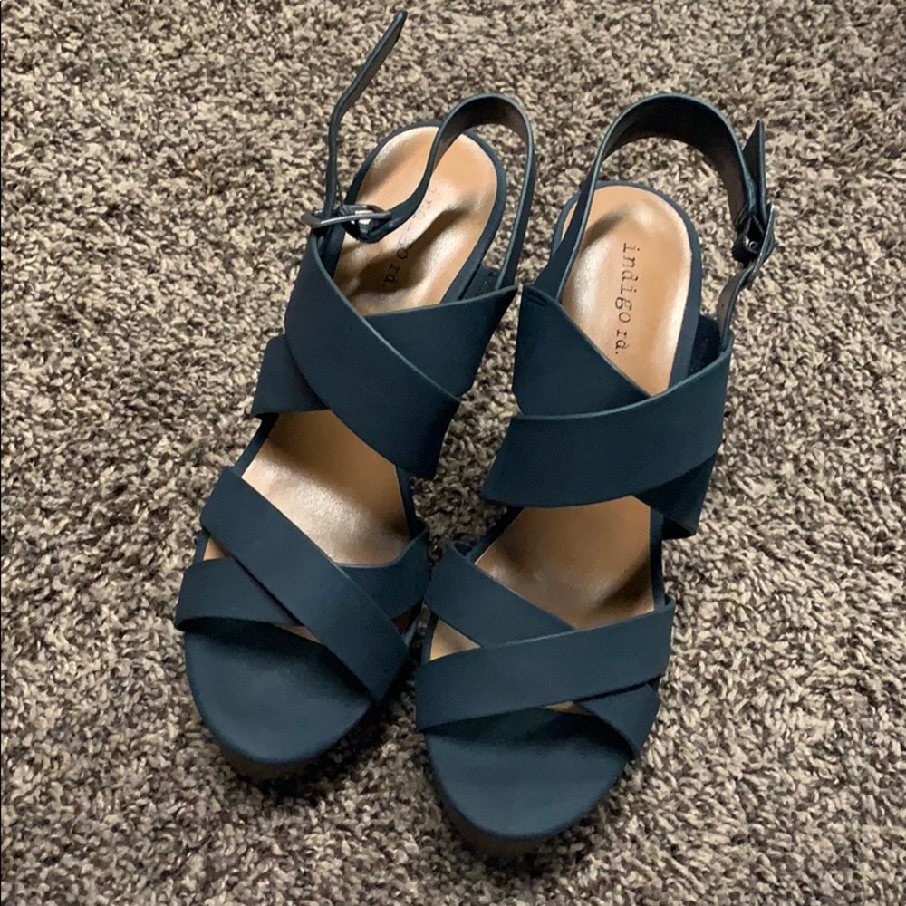 Navy blue wedges never worn
